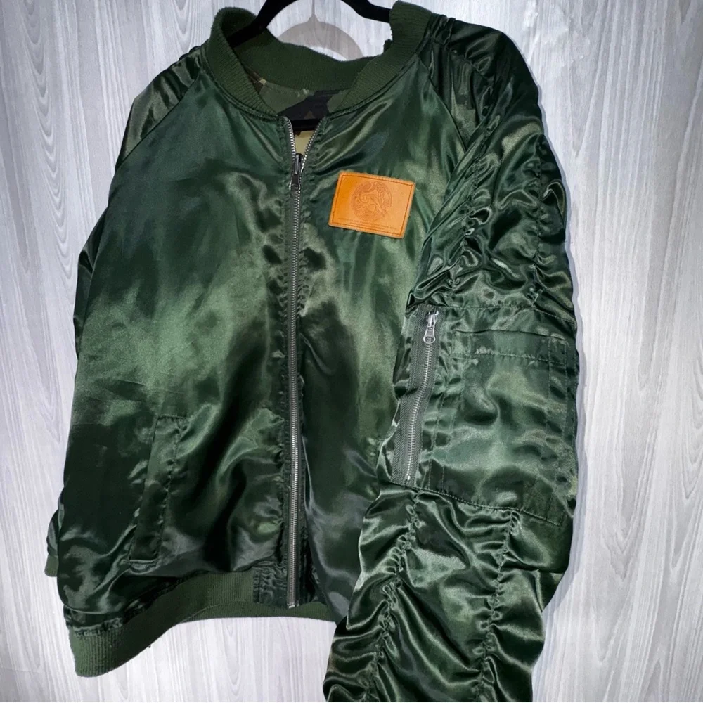 IRO Iroochi Reversible Camo Green Bomber Jacket Embroidered Tiger‎ Floral 2XL